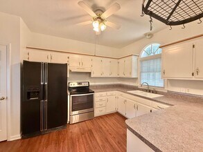 123 Alan Ln in Clayton, NC - Building Photo - Building Photo
