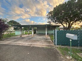 849 Third St in Pearl City, HI - Building Photo