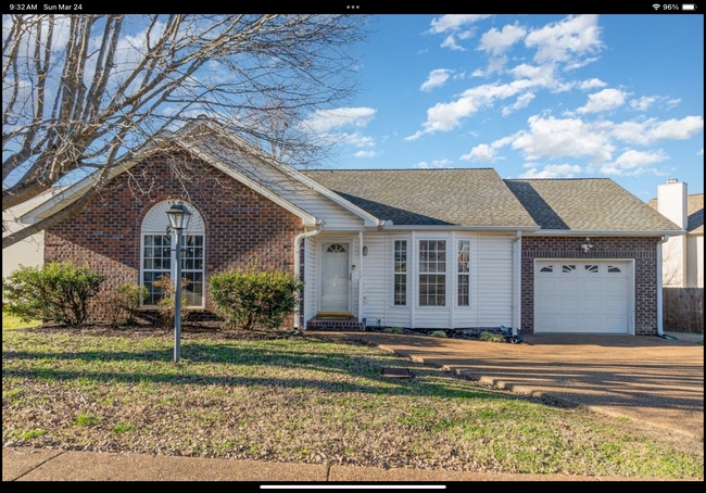 property at 3424 Harbor Hill Pl