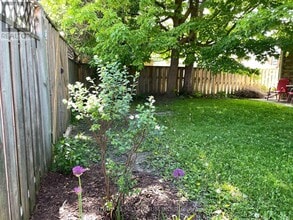 14 Zina St in Orangeville, ON - Building Photo - Building Photo