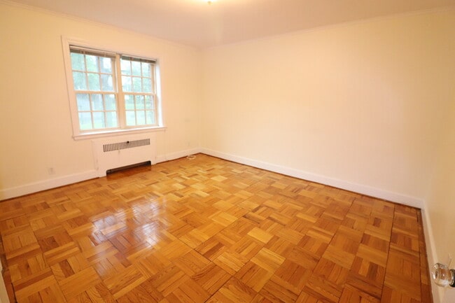 312 Washington St in Wellesley, MA - Building Photo - Building Photo