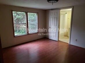 181 Iotla Valley Park Rd in Franklin, NC - Building Photo - Building Photo