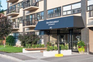 360 Frank St. – The Edwardian in Ottawa, ON - Building Photo