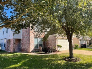 3234 Clipper Winds Way in Houston, TX - Building Photo - Building Photo