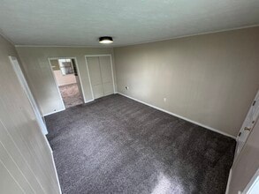 1105 Milam St, Unit 1105 in Liberty, TX - Building Photo - Building Photo