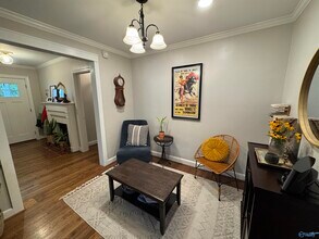 2602 Poincianna St SW in Huntsville, AL - Building Photo - Building Photo