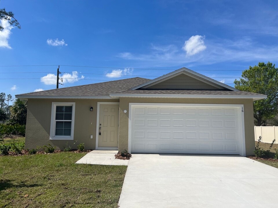 16 Sederholm Path in Palm Coast, FL - Building Photo