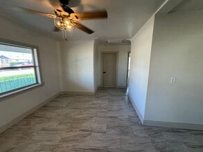 2607 Davis St in Carlsbad, NM - Building Photo - Building Photo