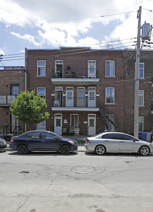 290-300 4e in Montréal, QC - Building Photo