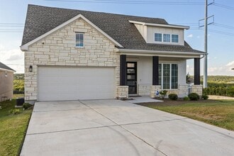 4505 Lucabella Ln in Volente, TX - Building Photo - Building Photo