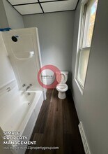 1239 Greenwich St in Reading, PA - Building Photo - Building Photo