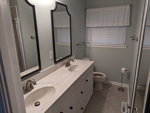 262 Sunset Dr in Ballwin, MO - Building Photo - Building Photo