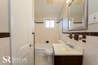 7134 Eastbrook Ave photo'