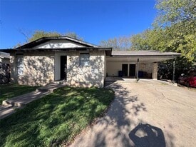 5202 Bogey Ct in Austin, TX - Building Photo