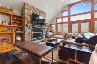 196 Black Mountain Rd in Lincoln, NH - Building Photo - Building Photo