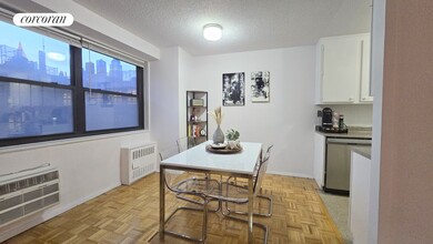 401 2nd Ave in New York, NY - Building Photo - Building Photo