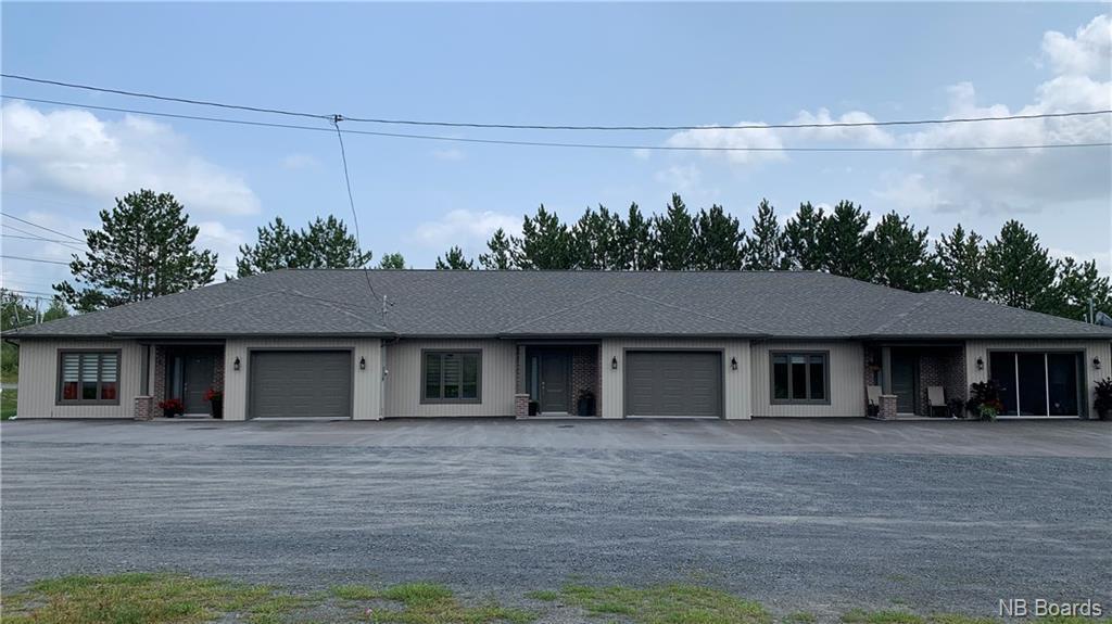 1 rue Honor-Roy Rue in St Leonard, NB - Building Photo