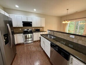 450 Jerome Rd in Durham, NC - Building Photo - Building Photo