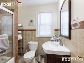26 Fairmount Ave, Unit 2 in Somerville, MA - Building Photo - Building Photo