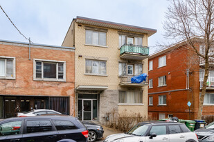 5326 Newman Pl in Montréal, QC - Building Photo