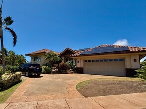 250 Akia Pl in Lahaina, HI - Building Photo - Building Photo