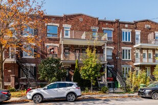 4263 Bannantyne Rue in Verdun, QC - Building Photo