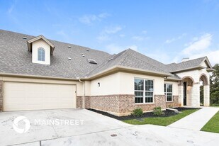8831 Creek Run Rd in Fort Worth, TX - Building Photo