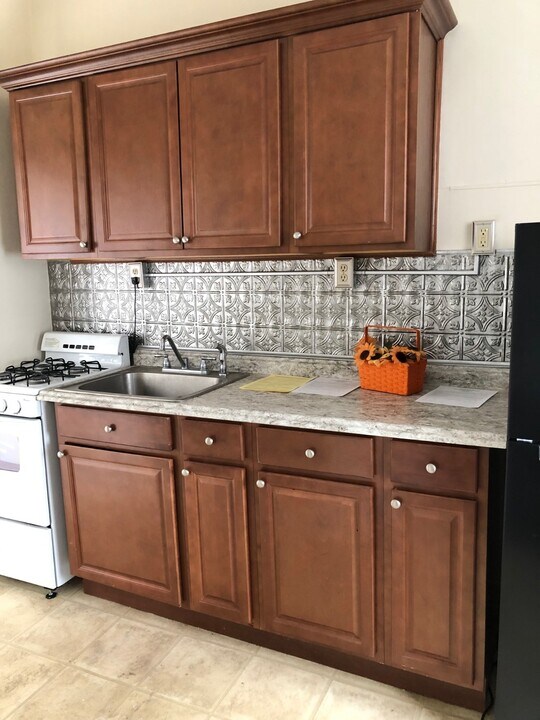 132 Jay St in Schenectady, NY - Building Photo