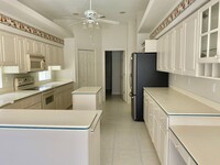 9105 Penelope Dr in Spring Hill, FL - Building Photo - Building Photo