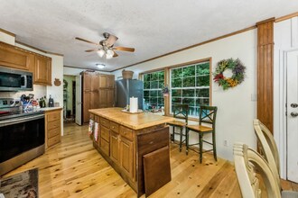 625 Gunters Hill Rd in Moravian Falls, NC - Building Photo - Building Photo