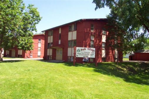 Park Village Apartments in Rochester, MN - Foto de edificio