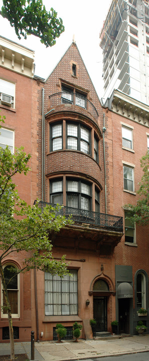 1723 Spruce St in Philadelphia, PA - Building Photo