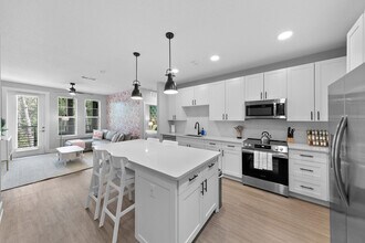 11830 Buckfield Cir in Jacksonville, FL - Building Photo - Building Photo