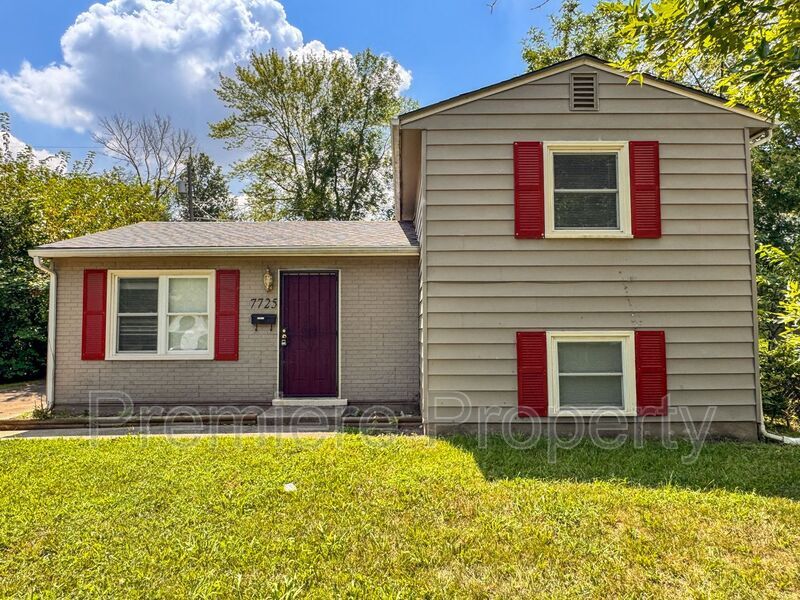 7725 E 51st St in Kansas City, MO - Building Photo