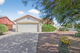 1682 E Kielly Ln in Casa Grande, AZ - Building Photo