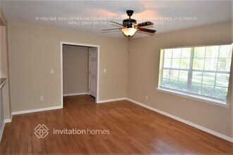 2933 Forest Cir in Seffner, FL - Building Photo - Building Photo