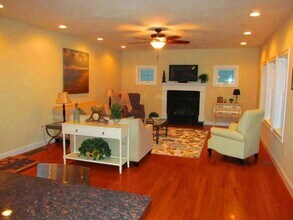 214 Dallaire St in Manchester, NH - Building Photo - Building Photo