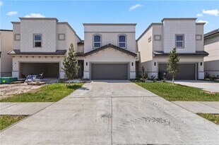 2206 Corales St in Mission, TX - Building Photo