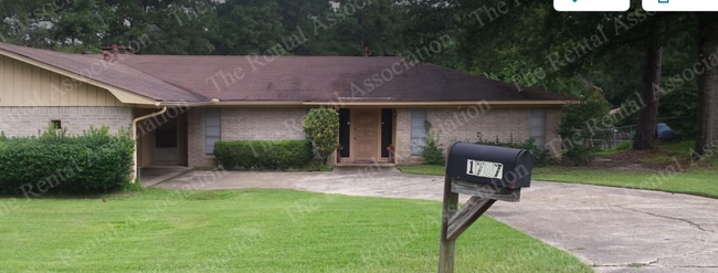 property at 1707 Broadway Ave