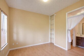 3115 Tom Green St in Austin, TX - Building Photo - Building Photo