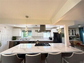 23233 Vanowen St in Los Angeles, CA - Building Photo - Building Photo