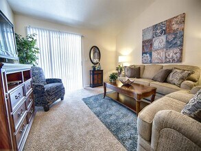 Mountain View Apartment Homes in Tuscaloosa, AL - Foto de edificio - Building Photo