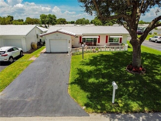 property at 8552 N Campanelli Blvd