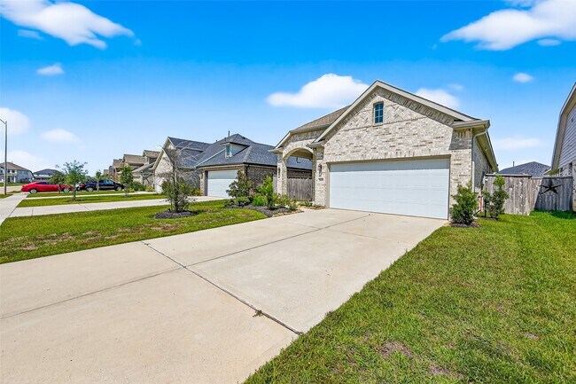 31130 Cardrona Peak Pl in Hockley, TX - Foto de edificio - Building Photo