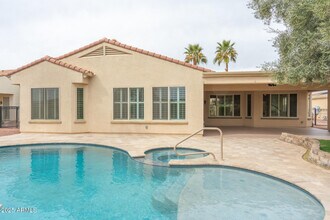 13417 W La Vina Dr in Sun City West, AZ - Building Photo - Building Photo
