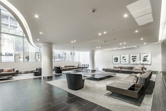 1815 Yonge St in Toronto, ON - Building Photo - Building Photo