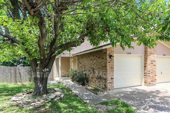 1208 Westway Cir in Killeen, TX - Building Photo - Building Photo