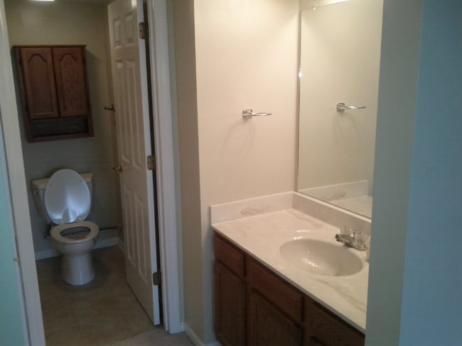 9633 Crosley Farm Dr in Cincinnati, OH - Building Photo - Building Photo