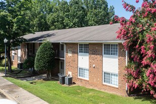 Trinity Properties - Campus Walk in Durham, NC - Building Photo