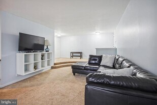 21 Silverwood Cir in Annapolis, MD - Building Photo